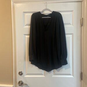 🧡 Women’s TORRID blouse